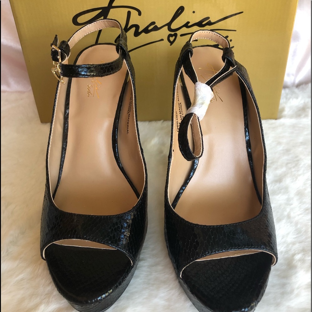 Thalia Sodi Pumps